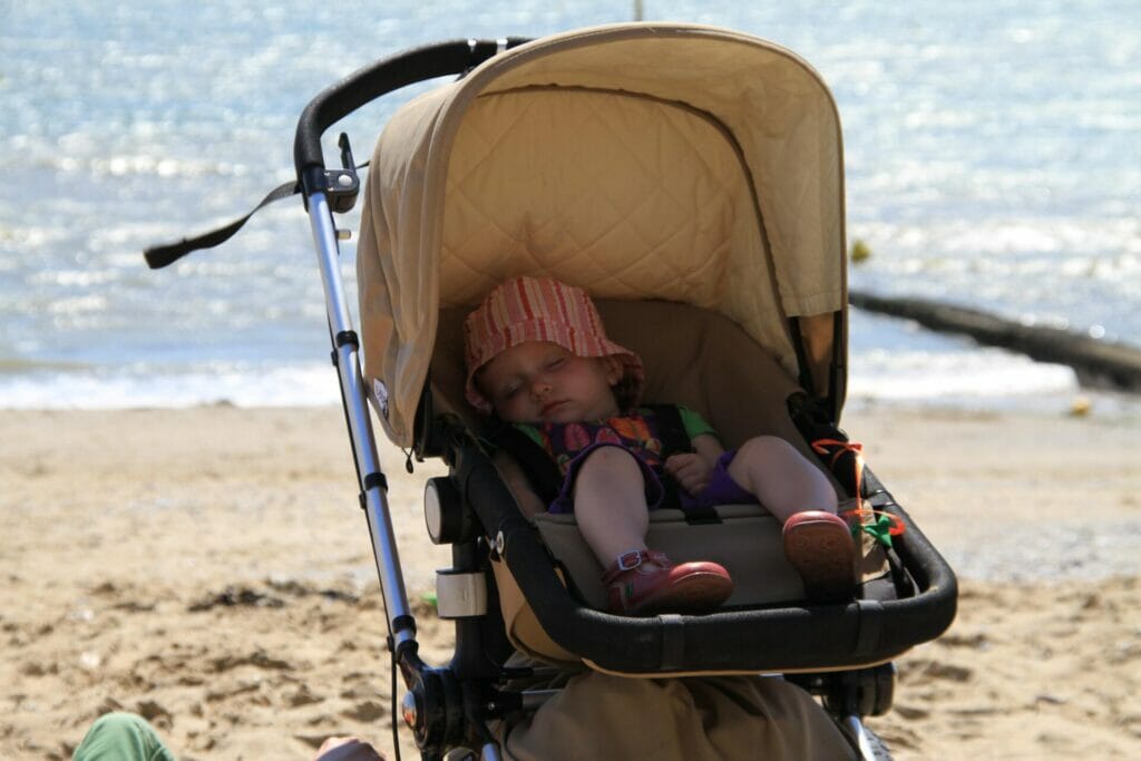 Sonnenschutz bei Babys - die wichtigsten Tipps